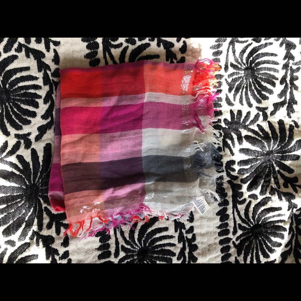 Y2K American Eagle colorful scarf! ✨